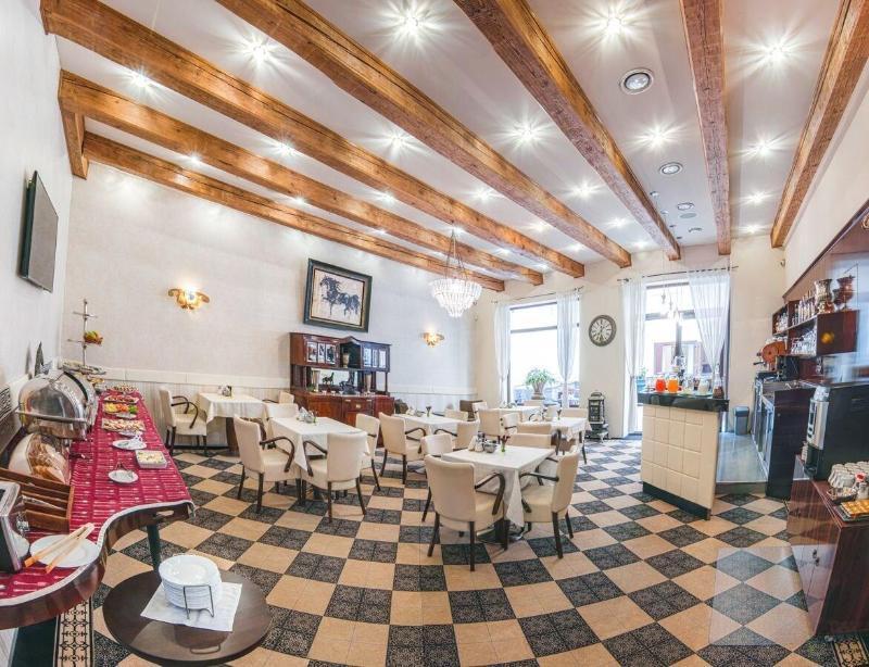 קושיצה Pension Horse Inn מראה חיצוני תמונה